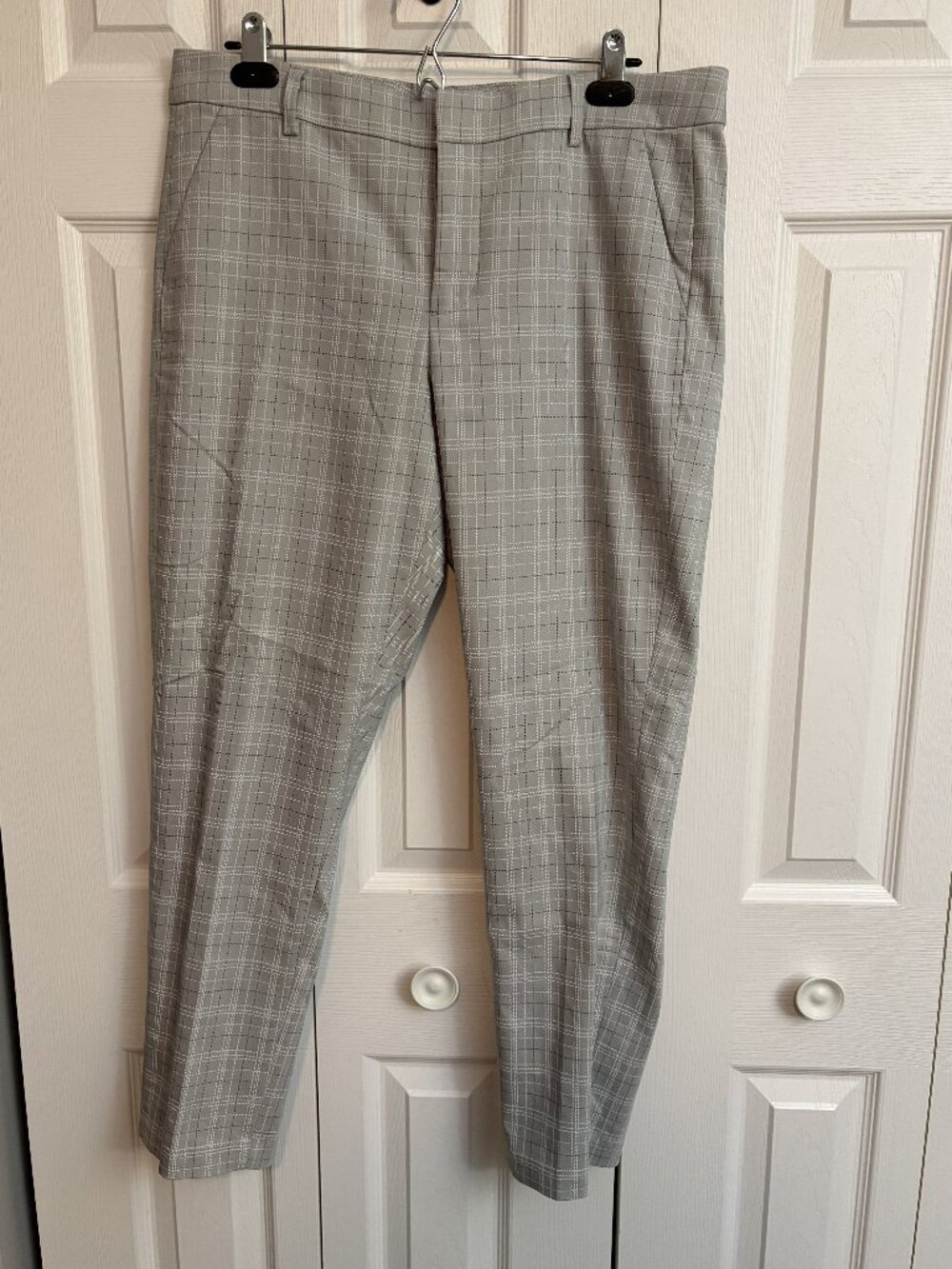 NWT Liverpool Plaid Ankle Pants